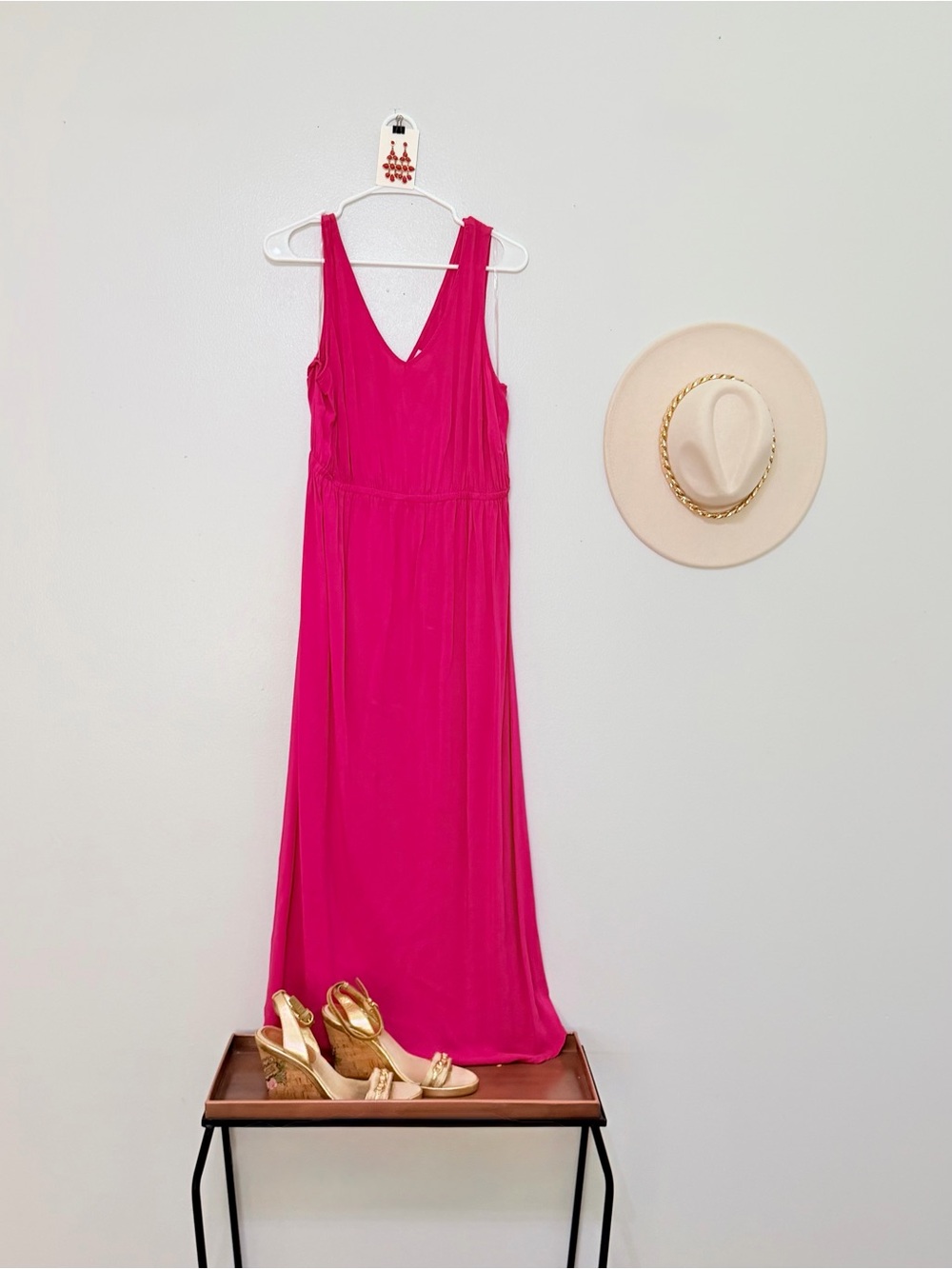 Time and Tru Pink V-Neck Maxi Dress